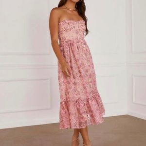 Lace storia dress
